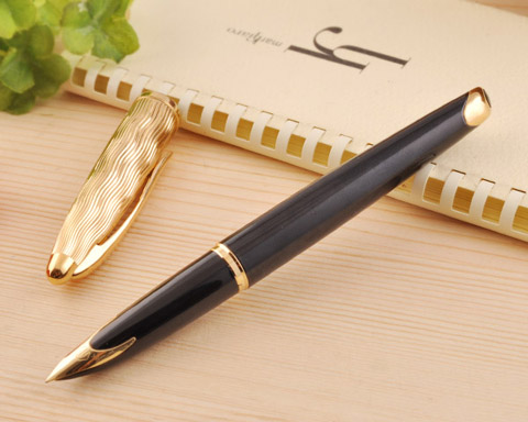 別小看那支筆 書寫工具在鋼筆練字中的核心作用